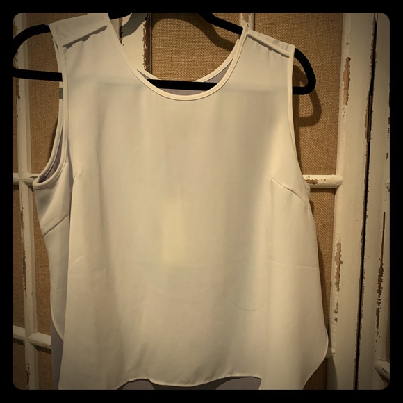 NWT M Two tone flowy shell - Picture 1 of 4